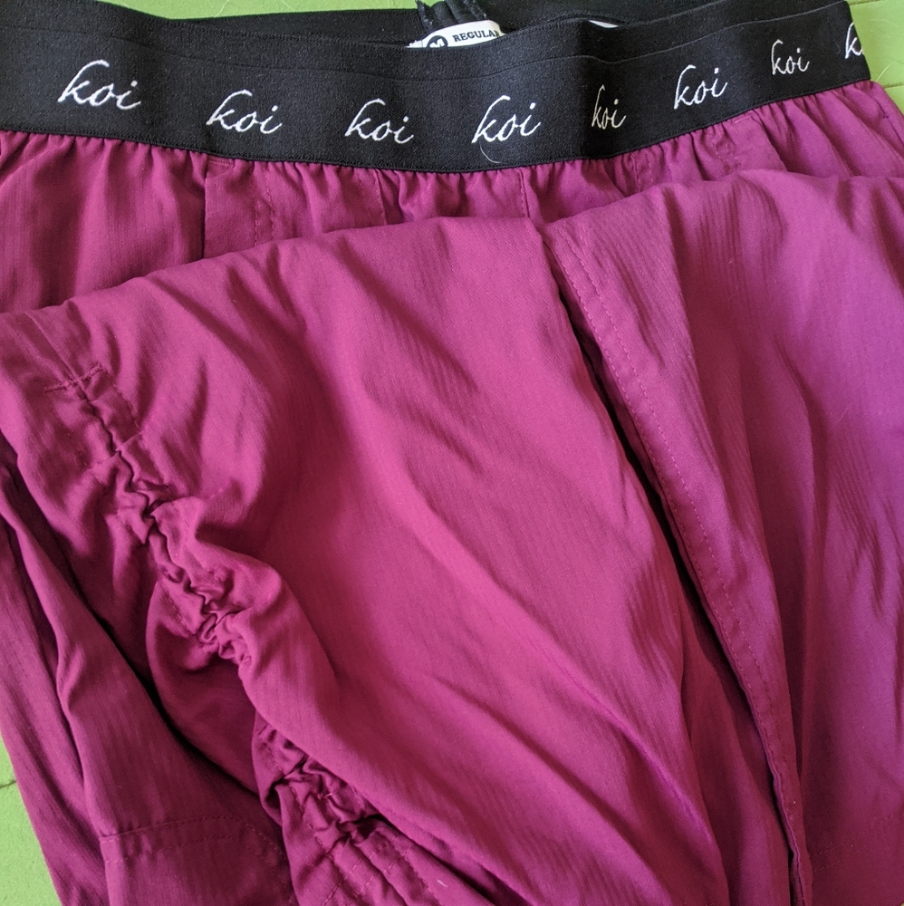 2 pair Koi scrub bottoms